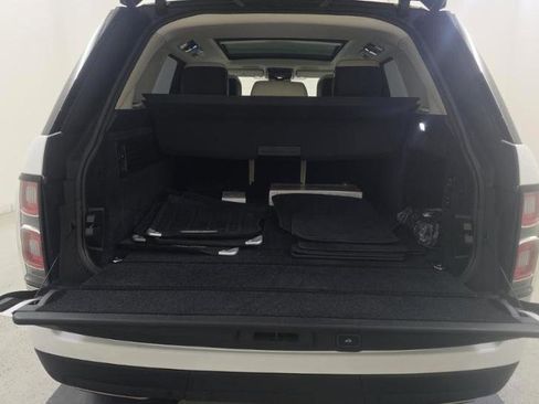 Used 2022 Land Rover Range Rover Westminster Edition image 10