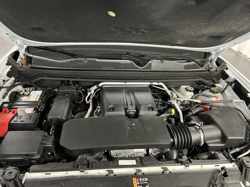 Used 2024 GMC Canyon AT4X w/ AT4X AEV Edition image 29