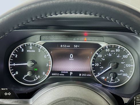 Used 2024 Nissan Pathfinder SV FWD image 12
