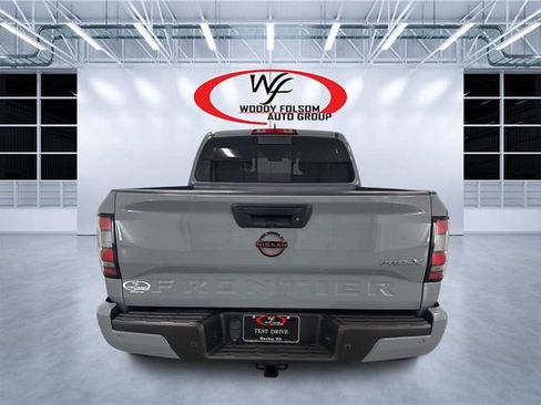Used 2023 Nissan Frontier Pro-X w/ Technology Package RWD image 7