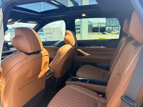 New 2026 INFINITI QX60 Autograph image 13