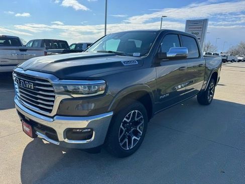 New 2026 RAM 1500 Laramie AWD/4WD image 3