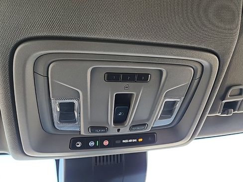 Certified 2023 Chevrolet Silverado 1500 LT AWD/4WD image 17