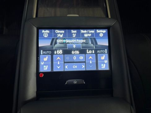 Used 2018 Lexus LS 500 AWD w/ Luxury Package image 28