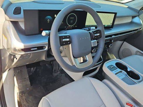 New 2026 Hyundai Ioniq 9 SEL image 10