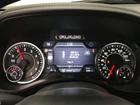 Used 2025 RAM 1500 Laramie image 14