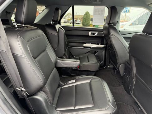 Used 2023 Ford Explorer XLT w/ Equipment Group 202A image 36