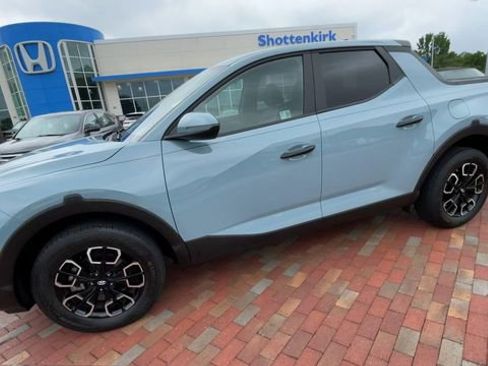 Used 2024 Hyundai Santa Cruz SEL FWD image 6