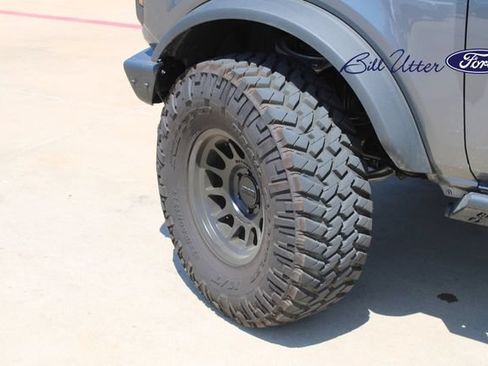 Used 2025 Ford Bronco 2-Door w/ Sasquatch Package AWD/4WD image 9