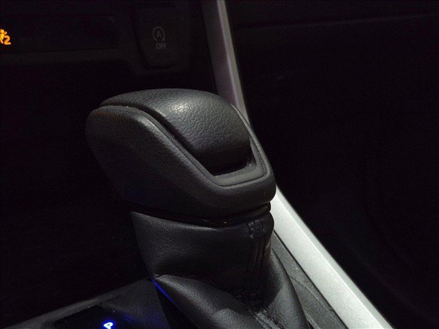 Used 2022 Toyota RAV4 XLE w/ Convenience Package FWD image 22