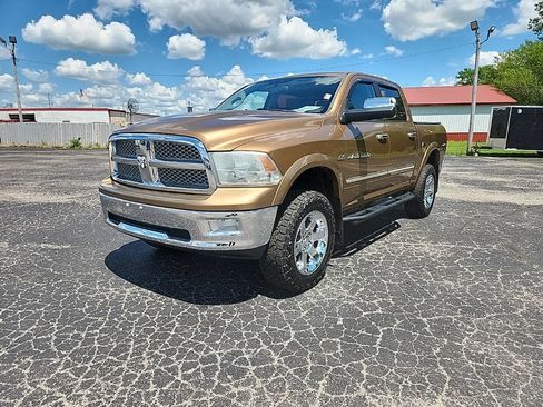 Used 2012 RAM 1500 Laramie AWD/4WD image 12