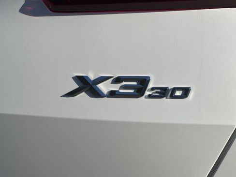 Used 2025 BMW X3 xDrive30i w/ Premium Package image 38