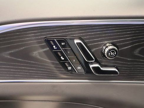 New 2026 Cadillac Lyriq Signature Luxury image 11