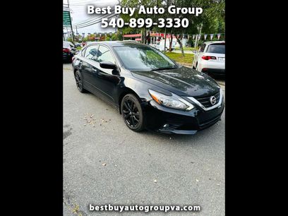 Used 2017 Nissan Altima 2.5 SR w/ Midnight Edition Package