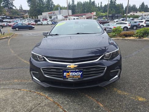 Used 2016 Chevrolet Malibu LS FWD image 2