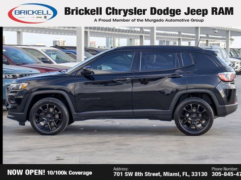 Used 2023 Jeep Compass Altitude image 8