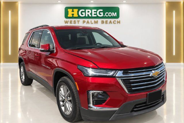 Used 2024 Chevrolet Traverse LT FWD image 4