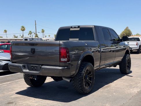 Used 2018 RAM 2500 Laramie w/ Sport Appearance Group AWD/4WD image 9