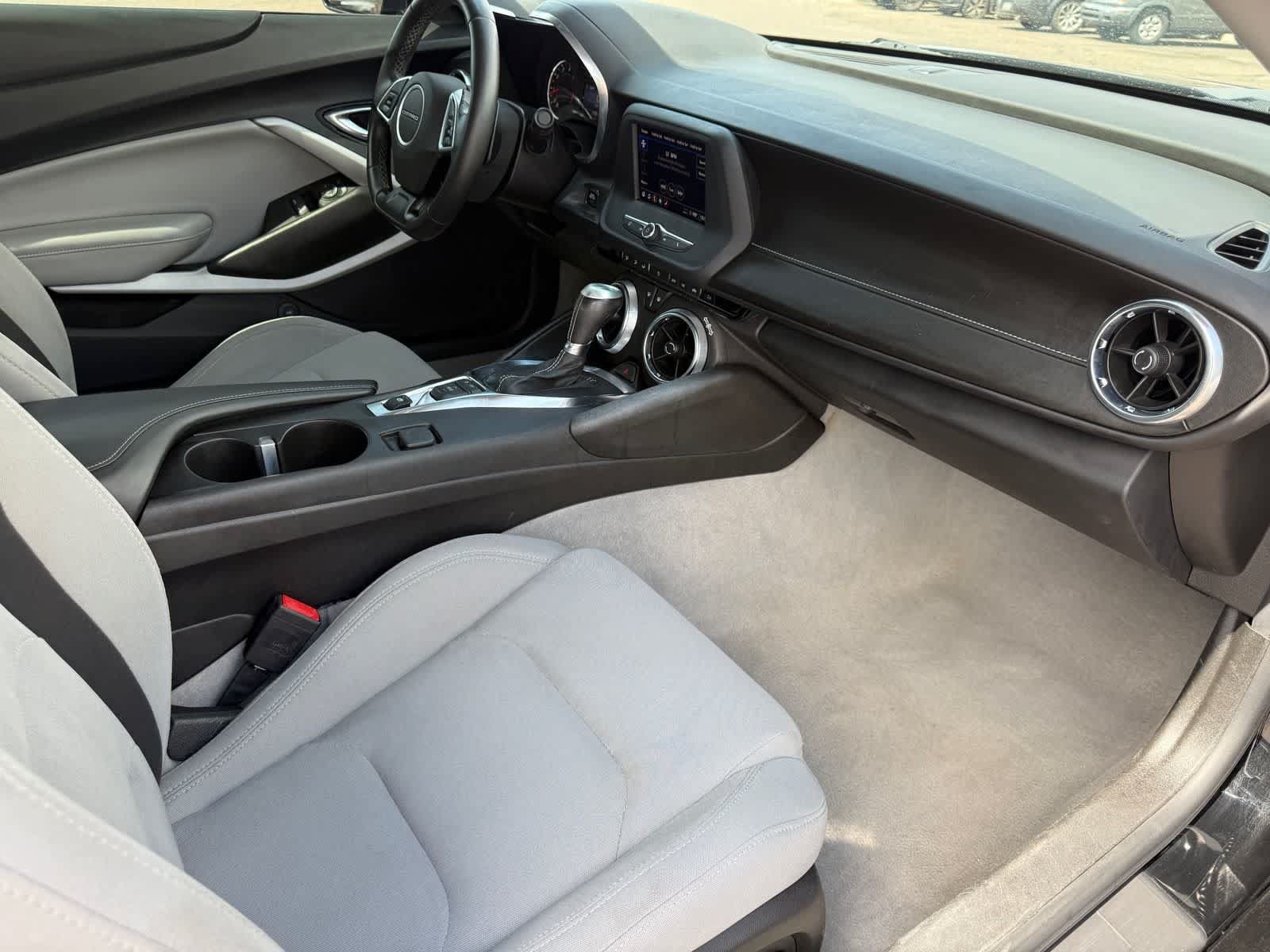 Used 2021 Chevrolet Camaro LT RWD image 29