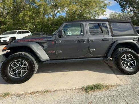 Used 2024 Jeep Wrangler Unlimited Rubicon w/ Convenience Group image 5