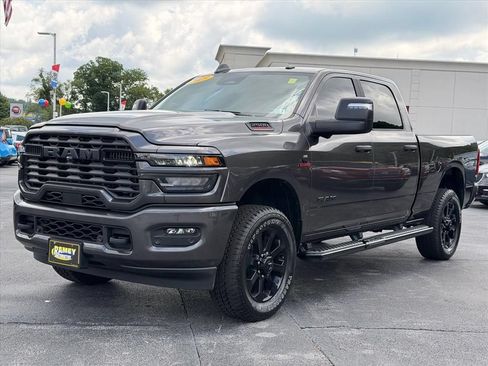 Used 2025 RAM 2500 Big Horn AWD/4WD image 9
