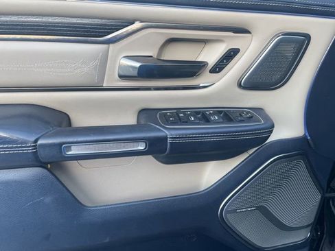 Used 2019 RAM 1500 Limited image 10