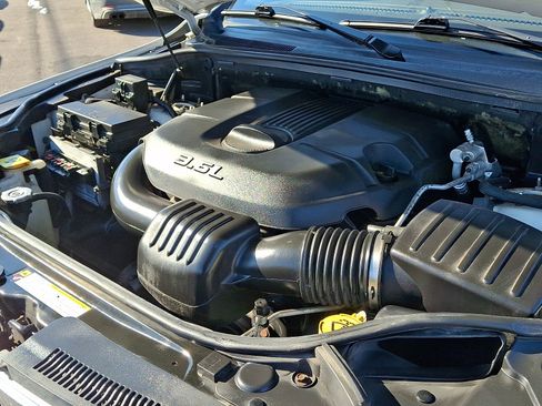 Used 2011 Jeep Grand Cherokee Laredo image 29