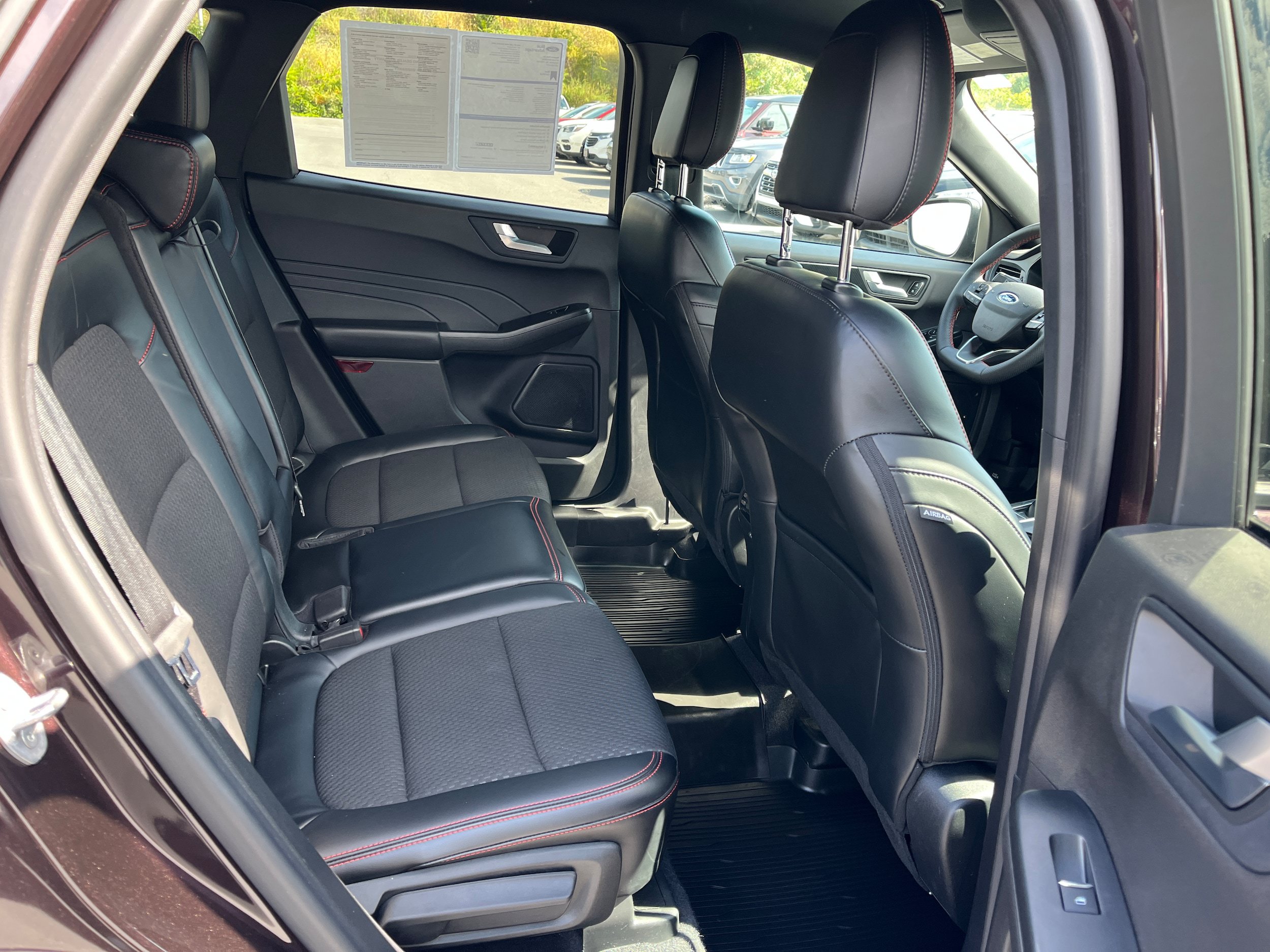 Certified 2023 Ford Escape ST-Line w/ Tech Pack #1 AWD/4WD image 8