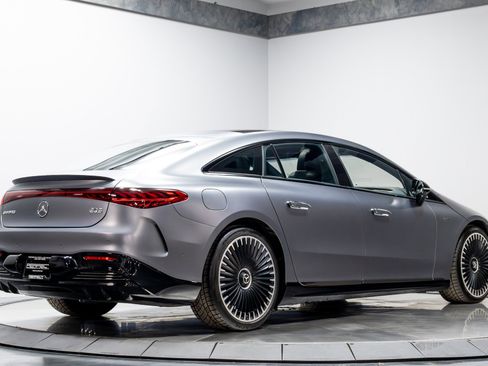 Used 2023 Mercedes-Benz EQS AMG 4MATIC image 6