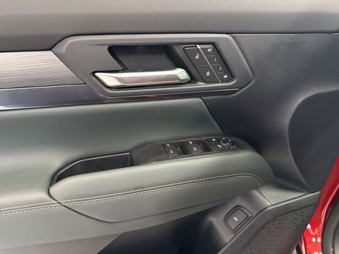 New 2026 GMC Terrain AT4 w/ Convenience Package III image 42