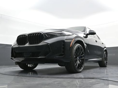 New 2026 BMW X6 xDrive40i w/ Executive Package AWD/4WD image 24