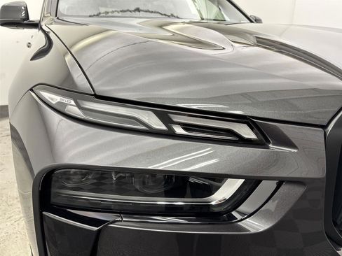 New 2026 BMW X7 xDrive40i w/ Executive Package image 18