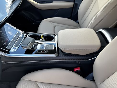 New 2026 Audi Q7 2.0T Premium Plus AWD/4WD image 22