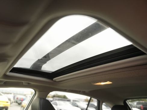 Used 2015 Subaru Crosstrek 2.0i Limited image 11