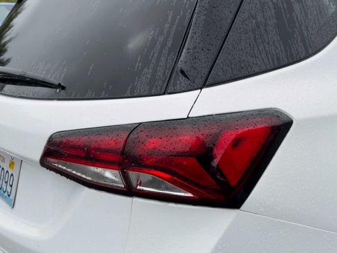 Certified 2024 Chevrolet Equinox LT AWD/4WD image 21