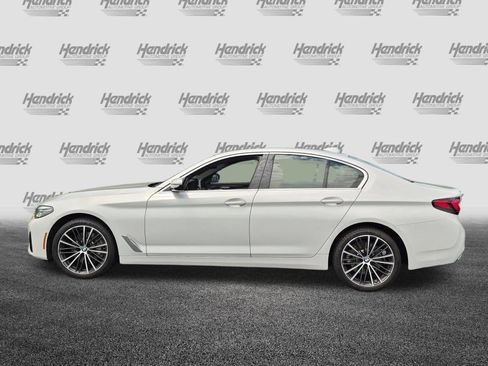 Used 2023 BMW 530i w/ Premium Package RWD image 7
