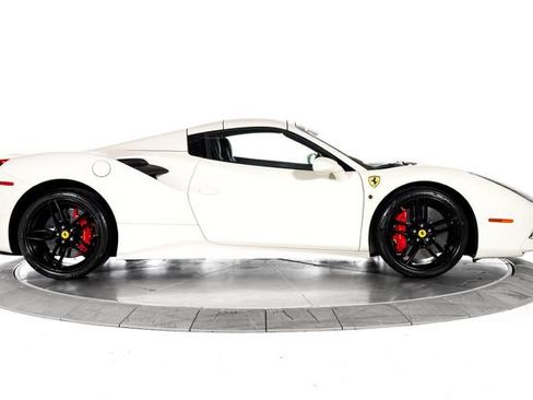 Used 2016 Ferrari 488 Spider RWD image 13