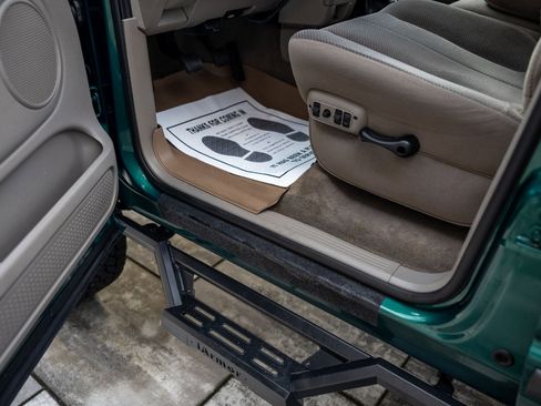 Used 2003 Dodge Ram 3500 Truck ST image 36