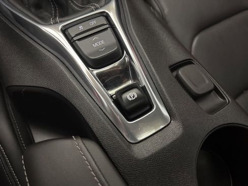 Used 2018 Chevrolet Camaro SS RWD image 36