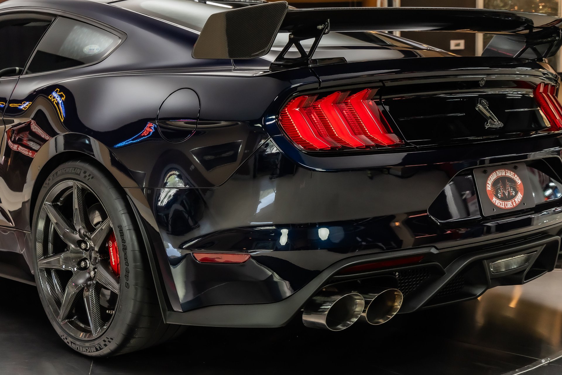 Used 2021 Ford Mustang Shelby GT500 w/ Carbon Fiber Track Pack RWD image 33