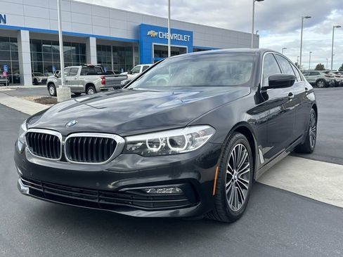 Used 2017 BMW 530i xDrive image 35