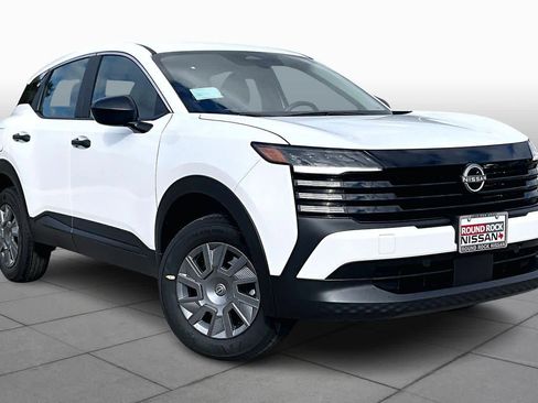 New 2026 Nissan Kicks S image 2