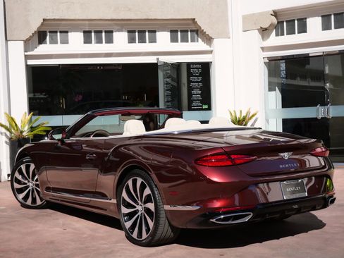 New 2026 Bentley Continental GTC AWD/4WD image 3