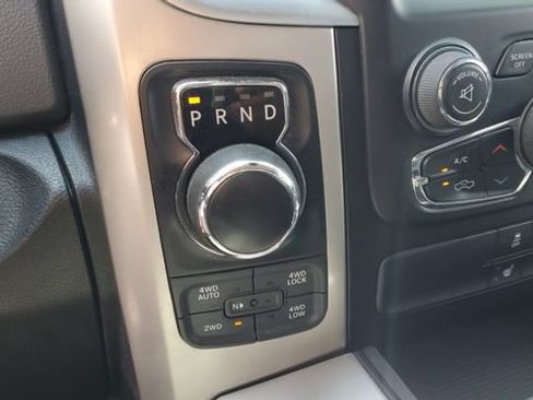 Certified 2017 RAM 1500 Big Horn AWD/4WD image 14
