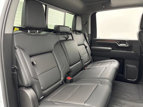 New 2026 GMC Sierra 3500 Denali w/ Denali Reserve Package AWD/4WD image 44
