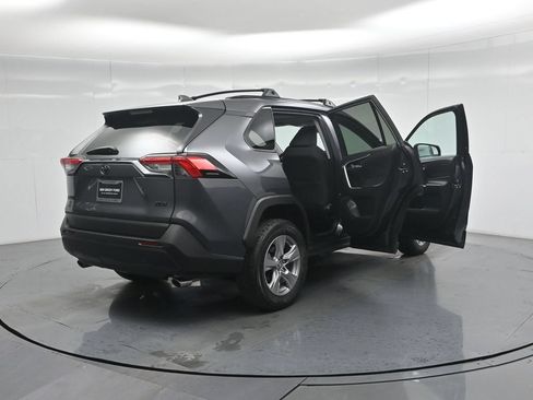 Used 2024 Toyota RAV4 XLE w/ Convenience Package FWD image 5