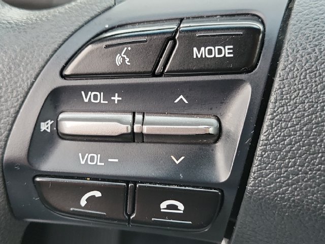 Used 2020 Hyundai Elantra SEL FWD image 8
