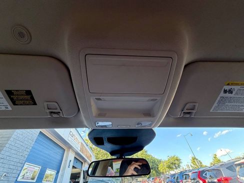Used 2020 Ford Escape SEL AWD/4WD image 40