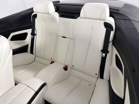Used 2018 BMW 650i Convertible RWD image 24