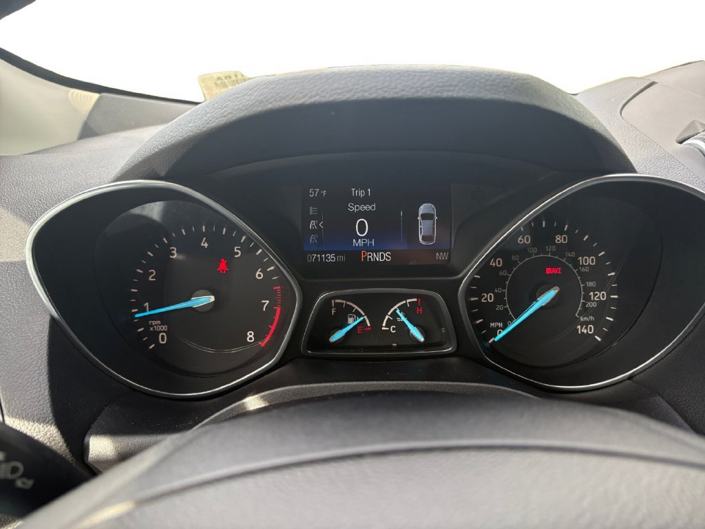 Used 2019 Ford Escape Titanium FWD image 14